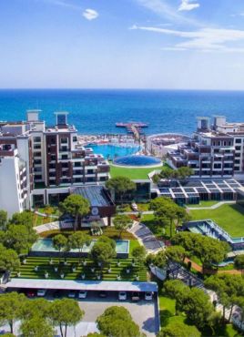 SELECTUM LUXURY RESORT